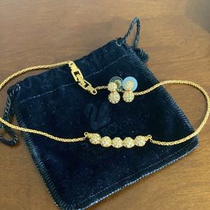 Swarovski earring and necklace set